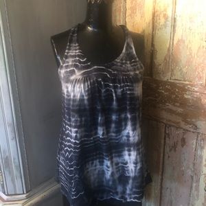 Black and white tie-dye tank top